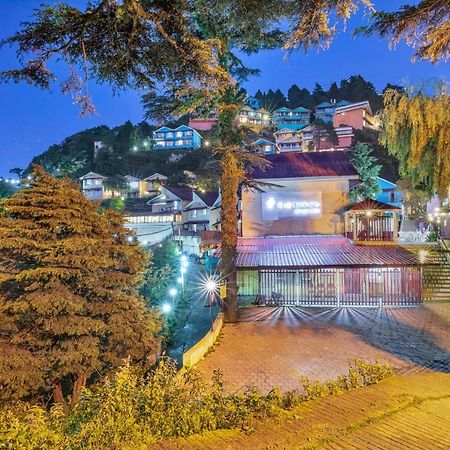 Отель Club Mahindra Массури Экстерьер фото