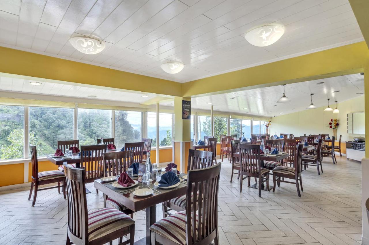 Отель Club Mahindra Массури Экстерьер фото
