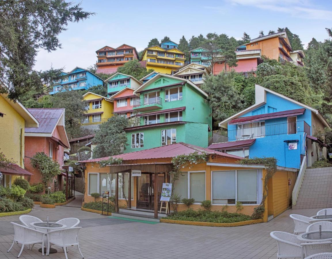 Отель Club Mahindra Массури Экстерьер фото