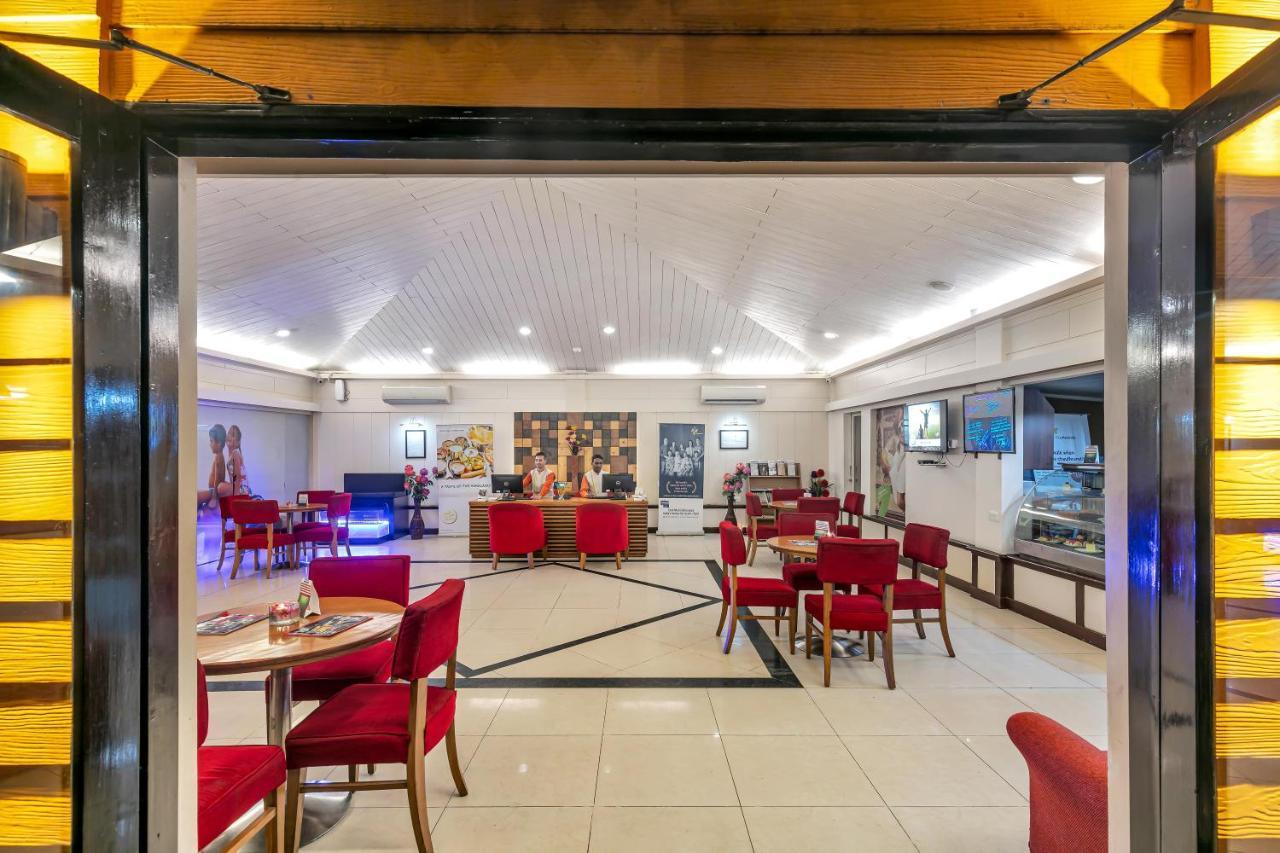 Отель Club Mahindra Массури Экстерьер фото